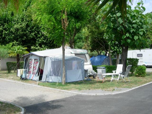 Établissement Camping La Rivière - Cagnes-Sur-Mer