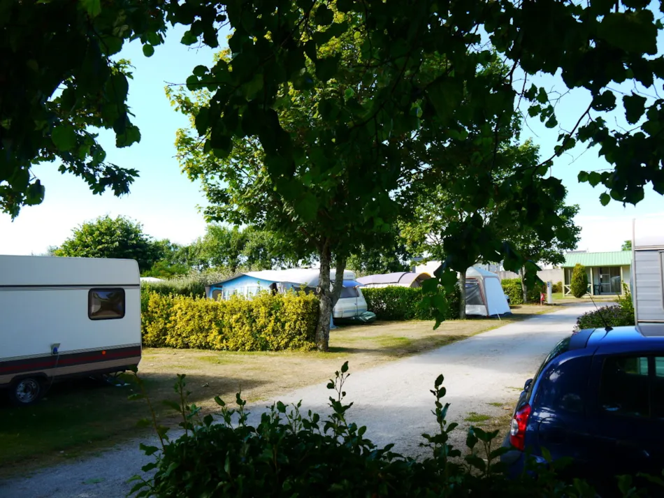 Camping La Corniche***