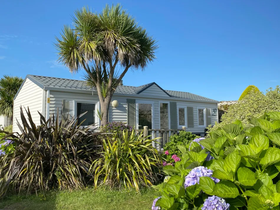 Camping La Corniche***