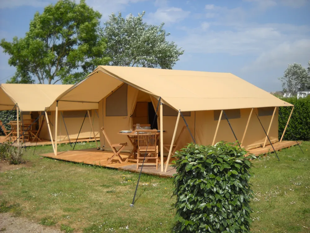Accommodation - Cotton Tent - 20M² - 2 Bedrooms - Camping La Corniche***