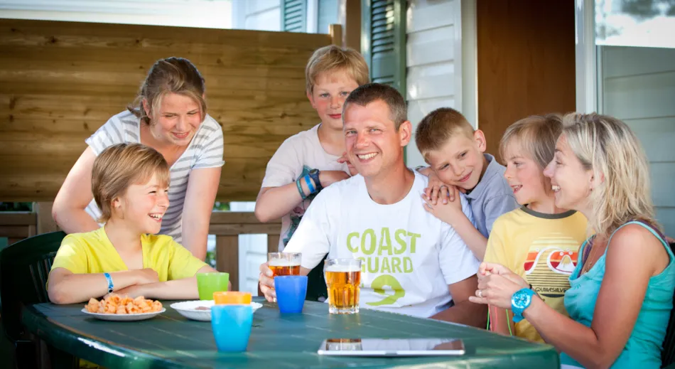 Camping La Corniche***