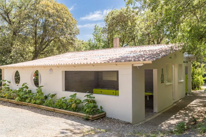 Emplacement Avec Électricité