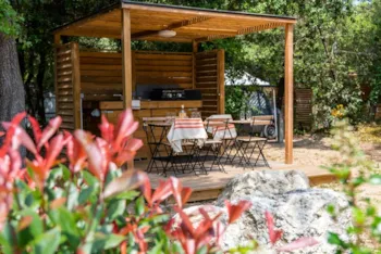 Stellplatz - Signature Stellplatz Mit Ausgestatteter Terrasse / M - Camping Club MS La Côte Sauvage