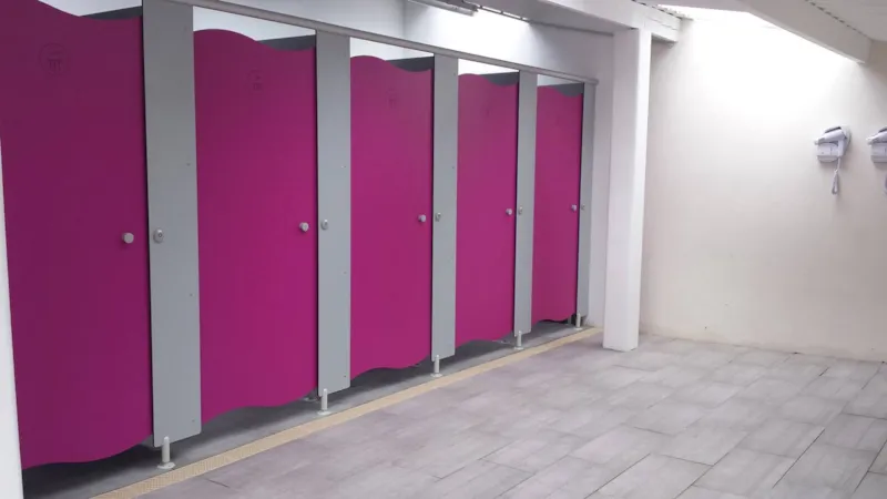 Emplacement Pour Tente Uniquement Avec Électricité - Accès Piéton