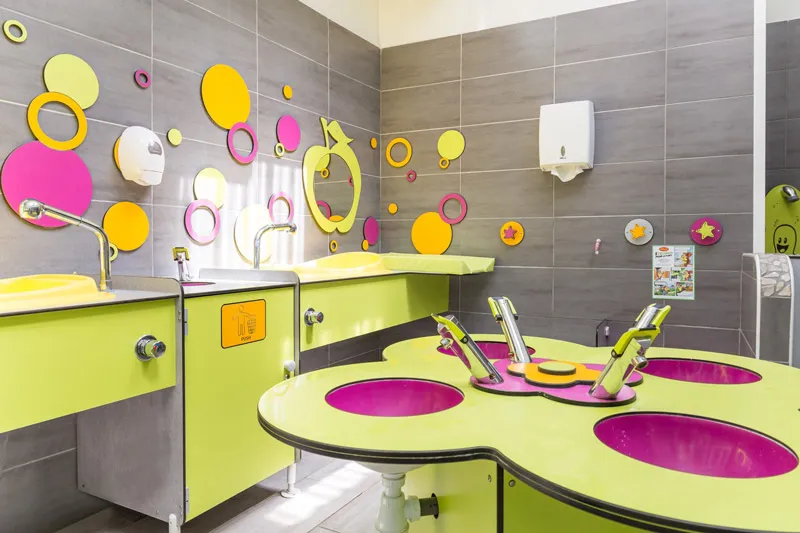 Emplacement Pour Tente Uniquement Avec Électricité - Accès Piéton