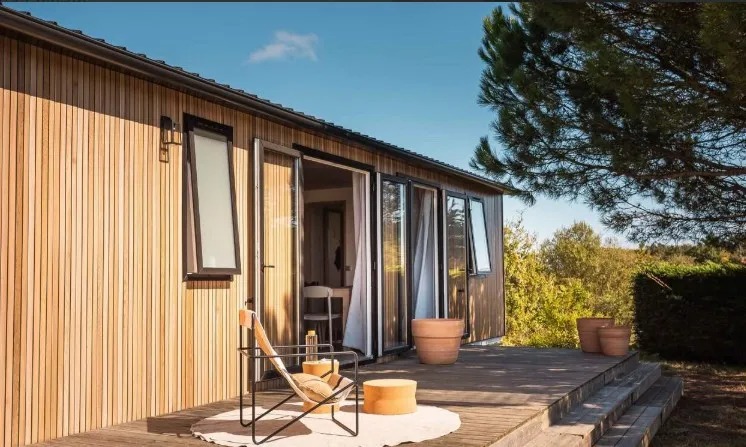 Location - Cottage Signature + Jacuzzi - Camping Figurotta ***