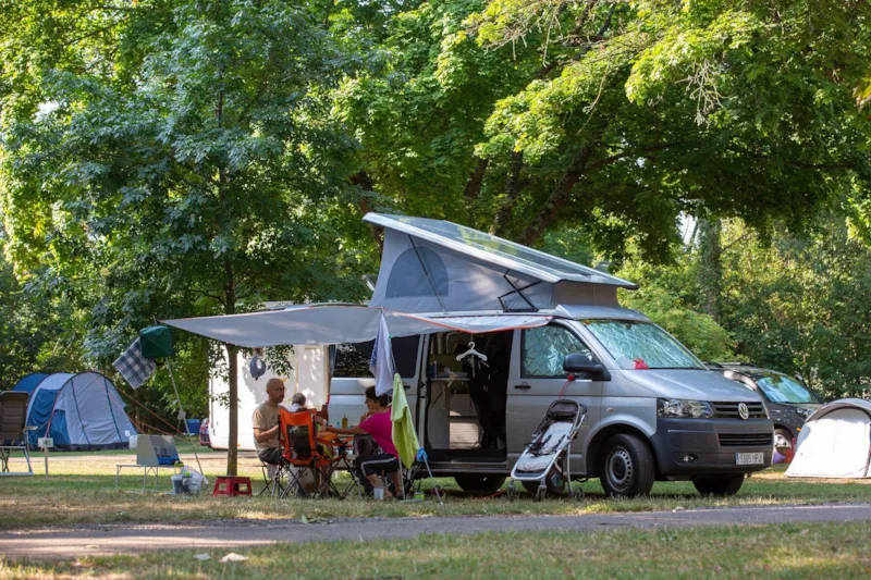 Forfait Confort, Avec Électricité 1/2 Pers.