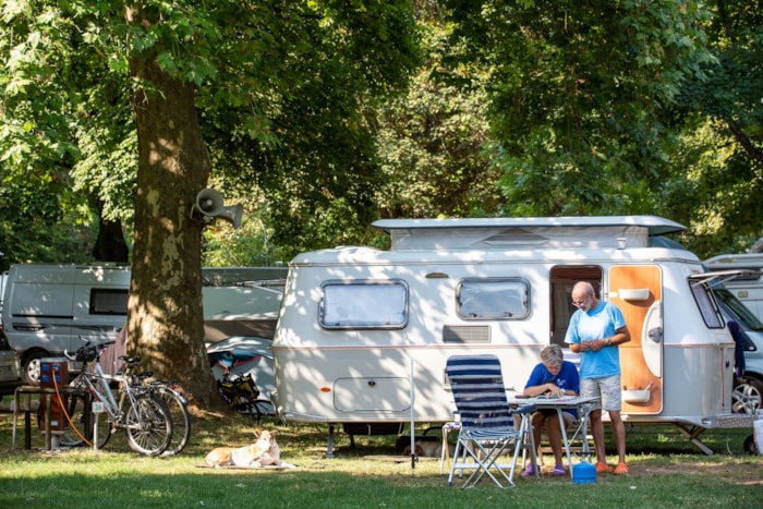 Forfait Confort, Avec Électricité 1/2 Pers.