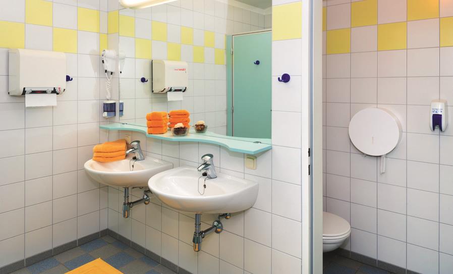 Accommodation - Privat Bathroom Rental 2 - CAMP MondSeeLand
