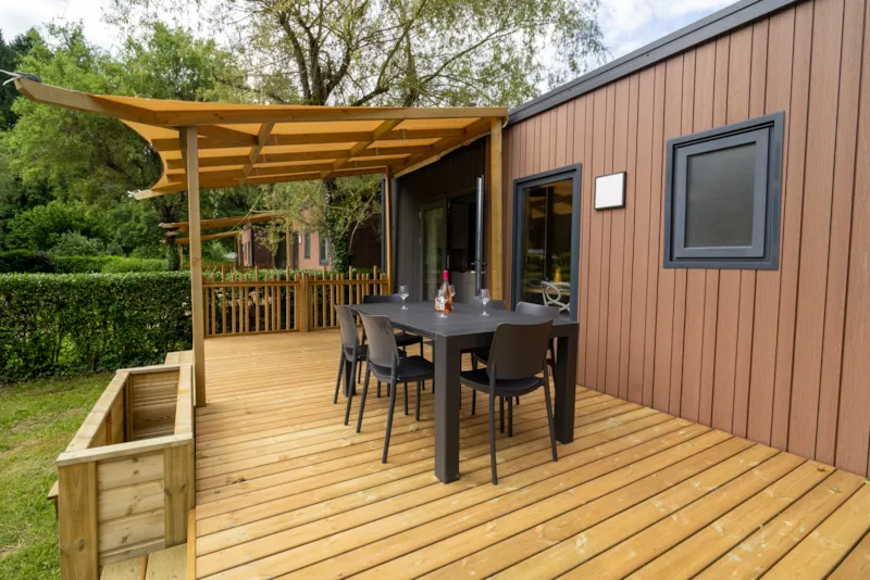 Mobile-Home Family Premium