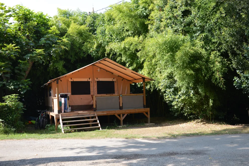 Tent Lodge - zonder privé sanitair - Verhuur van zondag tot zondag in het hoogseizoen