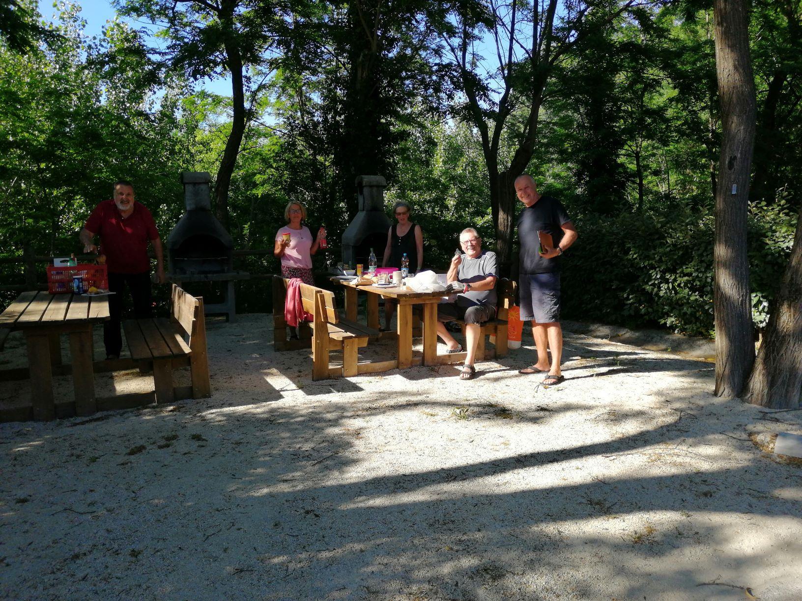 Services & amenities Flower Camping Le Saint Michelet - Goudargues