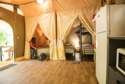 Canvas bungalow Standard 2 bedrooms Canada - without toilet blocks — 3