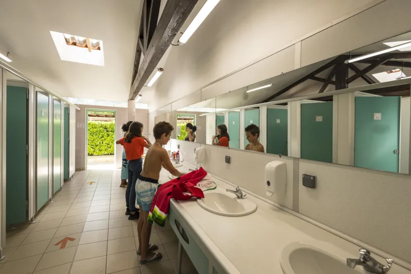 Emplacement Confort Côté Piscine