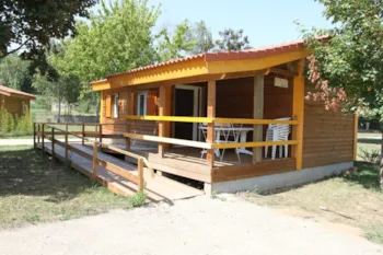 Mietunterkunft - Hütte 35M² - 2 Zimmer / Behindertengerecht - Camping Le Pont d'Allagnon