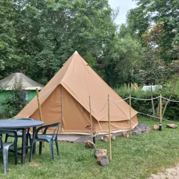 Mietunterkunft - Tipi - Camping Le Pont d'Allagnon