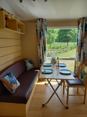 Mietunterkunft - Mobilheim Irm Loggia 28M²  - 2 Zimmer - Camping Le Pont d'Allagnon