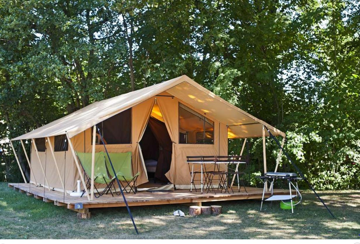 Accommodation - Classic Tent Iv - Camping de Paris