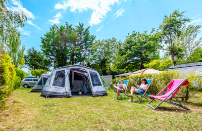 Access pitch with water - 100m² 1 vehicle + electricity — 1