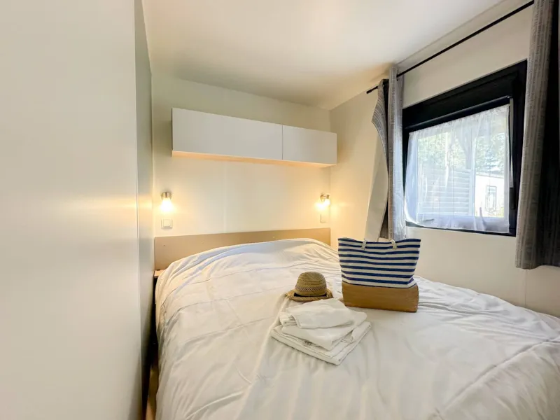 Mobil-Home Privilège 4 Chambres Avec Terrasse En Bois Semi Couverte