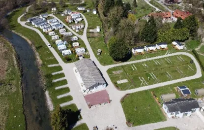 Piazzola Roulotte / Camper + 1 Auto