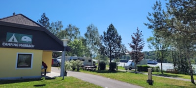 Pitch caravan or motor home