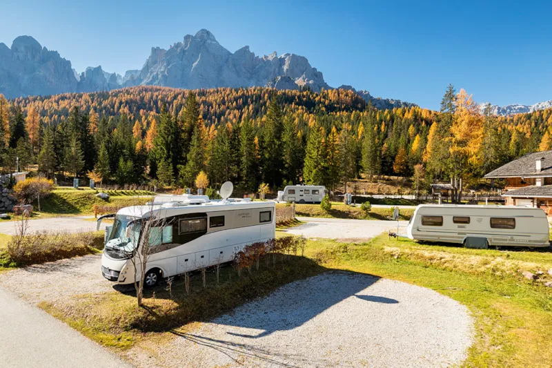 Premium Pitch: Car+Tent/Caravan Or Motorhome