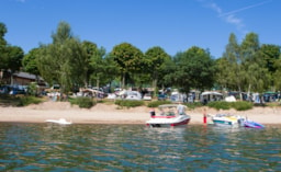 Camping SOLEIL LEVANT - image n°4 - Roulottes