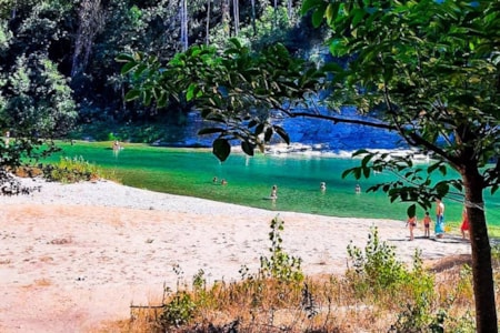 Camping LES CERISIERS