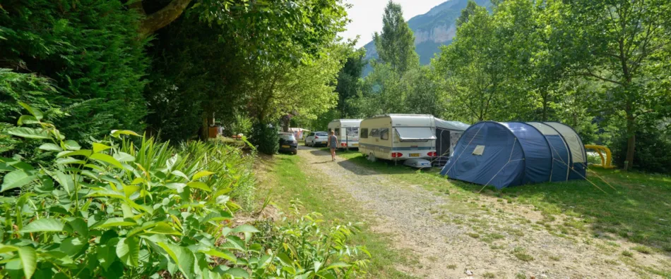 Camping LES CERISIERS