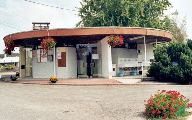 Établissement Camping Le Fraiteux - Plombières-Les-Bains