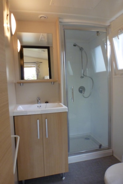Mobile home IRIS- 1 bedroom - kitchen - bathroom - covered terrace - — 7