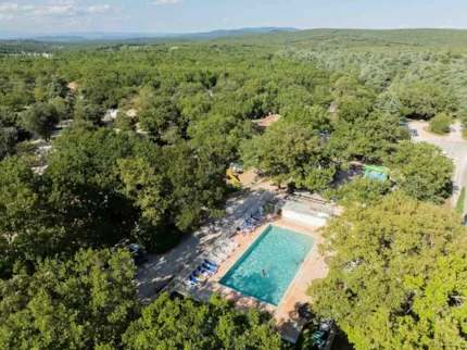 Camping La Buissière - Camping2Be