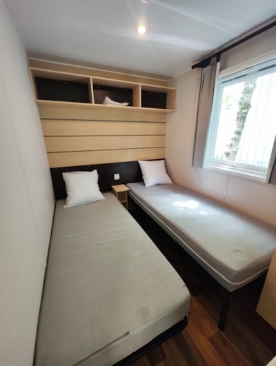 "Comfort" mobile home
