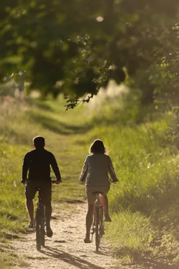 Mietunterkunft - Radfahren Aufenthalt In Der Bucht Von Mont Saint Michel - Camping Les Couesnons