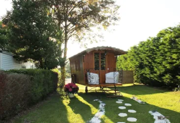 Camping Les Couesnons - image n°3 - Camping Direct