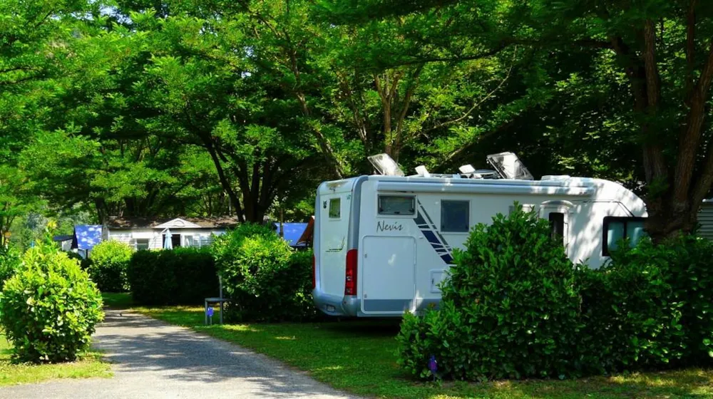 Camping Le Port de Lacombe - image n°9 - UniversalBooking