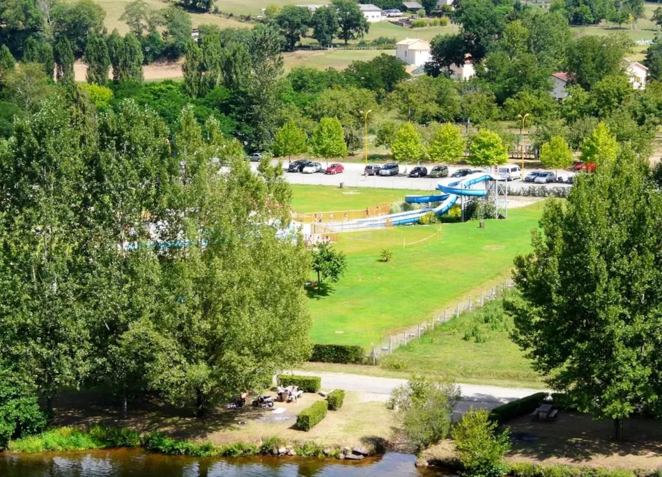 Camping Le Port de Lacombe