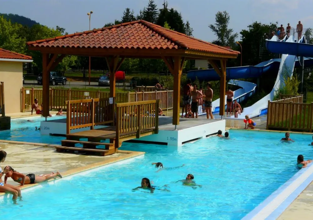 Camping Le Port de Lacombe - image n°11 - UniversalBooking