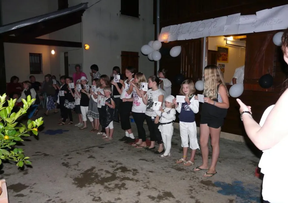 Camping Le Port de Lacombe