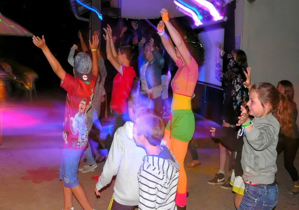 Camping Le Port de Lacombe - image n°28 - UniversalBooking