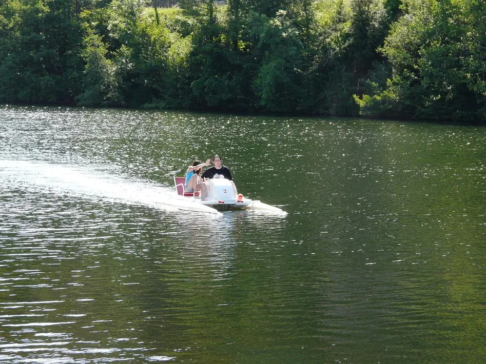 Camping Le Port de Lacombe