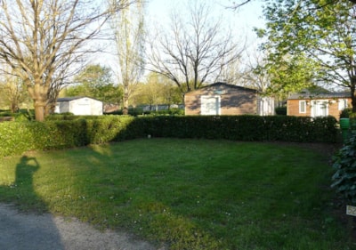 Privilege Package (1 tent, caravan or motorhome / 1 car / electricity 10A) + Water point