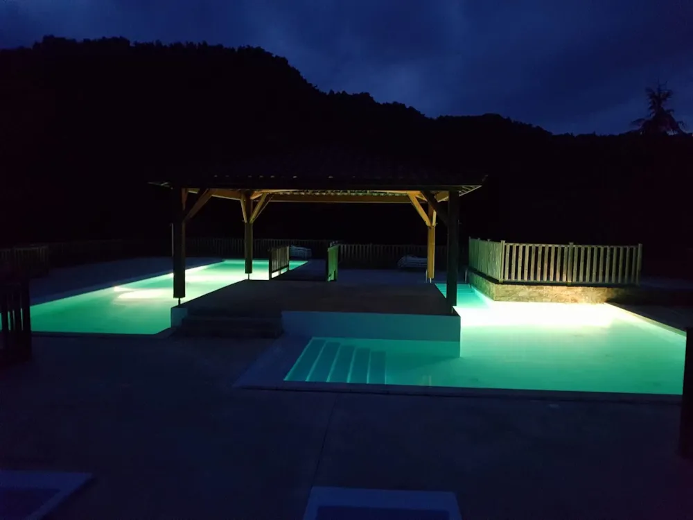 Camping Le Port de Lacombe - image n°15 - UniversalBooking