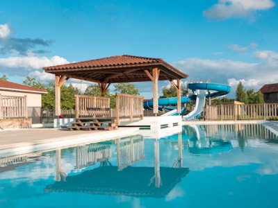 Ushuaïa Villages - Camping Le Port de Lacombe ***