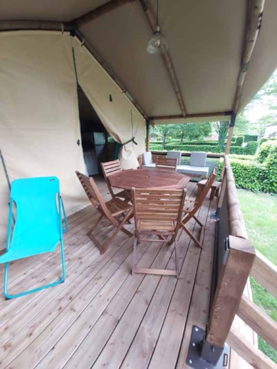 Lodge Tent