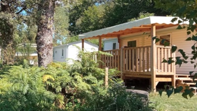 Mobilhome Privilège (with nice view to the lake)