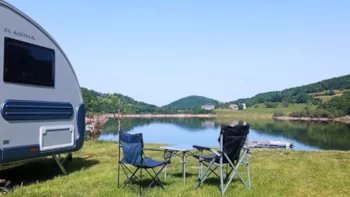 Pitch - Pitch Privilège (With Direct Access And View To The Lake)) - Camping LA ROMIGUIERE