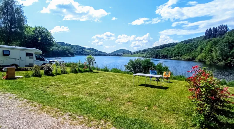 Emplacement Privilège (Face Au Lac, Premier Rang)