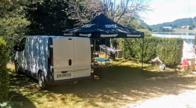 Pitch Confort for Tent, Caravan & Motorhome (with water and electricity)